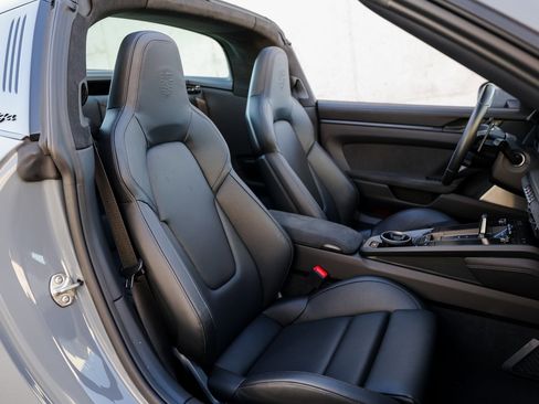 Certified 2024 Porsche 911 Targa 4 GTS image 28