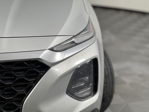 Used 2019 Hyundai Santa Fe SEL AWD/4WD image 7