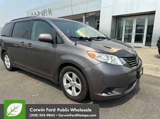 Used 2014 Toyota Sienna LE FWD 360° Tour