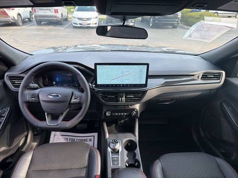 Used 2026 Ford Escape ST-Line w/ Tech Pack #1 image 2
