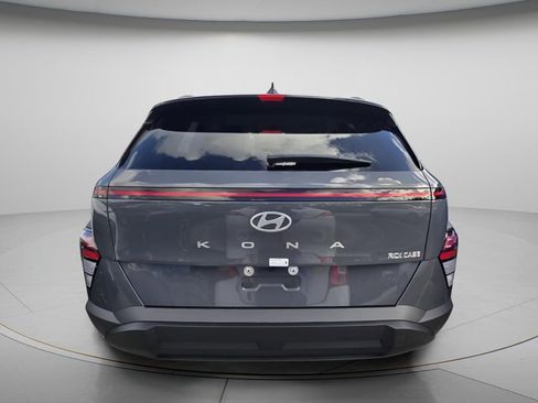 Used 2026 Hyundai Kona SEL Sport image 6