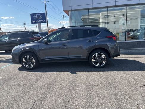Certified 2025 Subaru Crosstrek 2.5i Limited w/ Crosstrek Mirror Package image 11