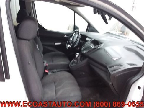 Used 2017 Ford Transit Connect XLT image 12