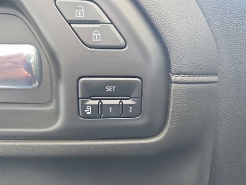 Used 2023 GMC Sierra 2500 Denali w/ Denali Ultimate Package image 41