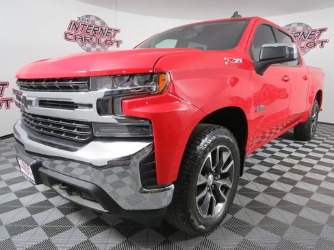 Used 2022 Chevrolet Silverado 1500 LT w/ Texas Edition Plus AWD/4WD image 3
