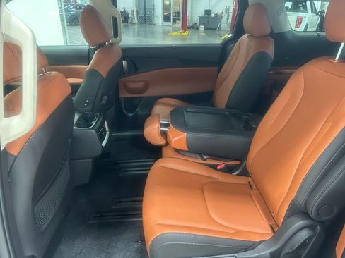 New 2026 Kia Carnival EX image 20