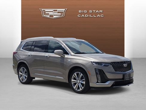 Certified 2023 Cadillac XT6 Premium Luxury FWD image 7