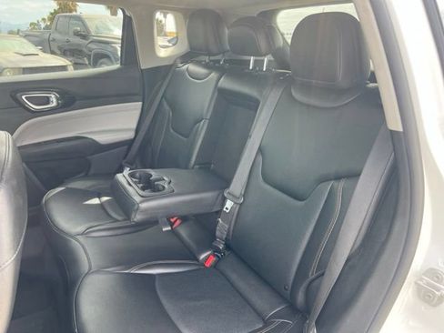 Used 2022 Jeep Compass Limited w/ Mopar Graphics Package AWD/4WD image 19
