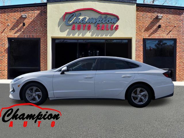 Used 2023 Hyundai Sonata SE FWD image 8