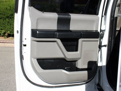 Used 2019 Ford F350 XL w/ Power Equipment Group image 31