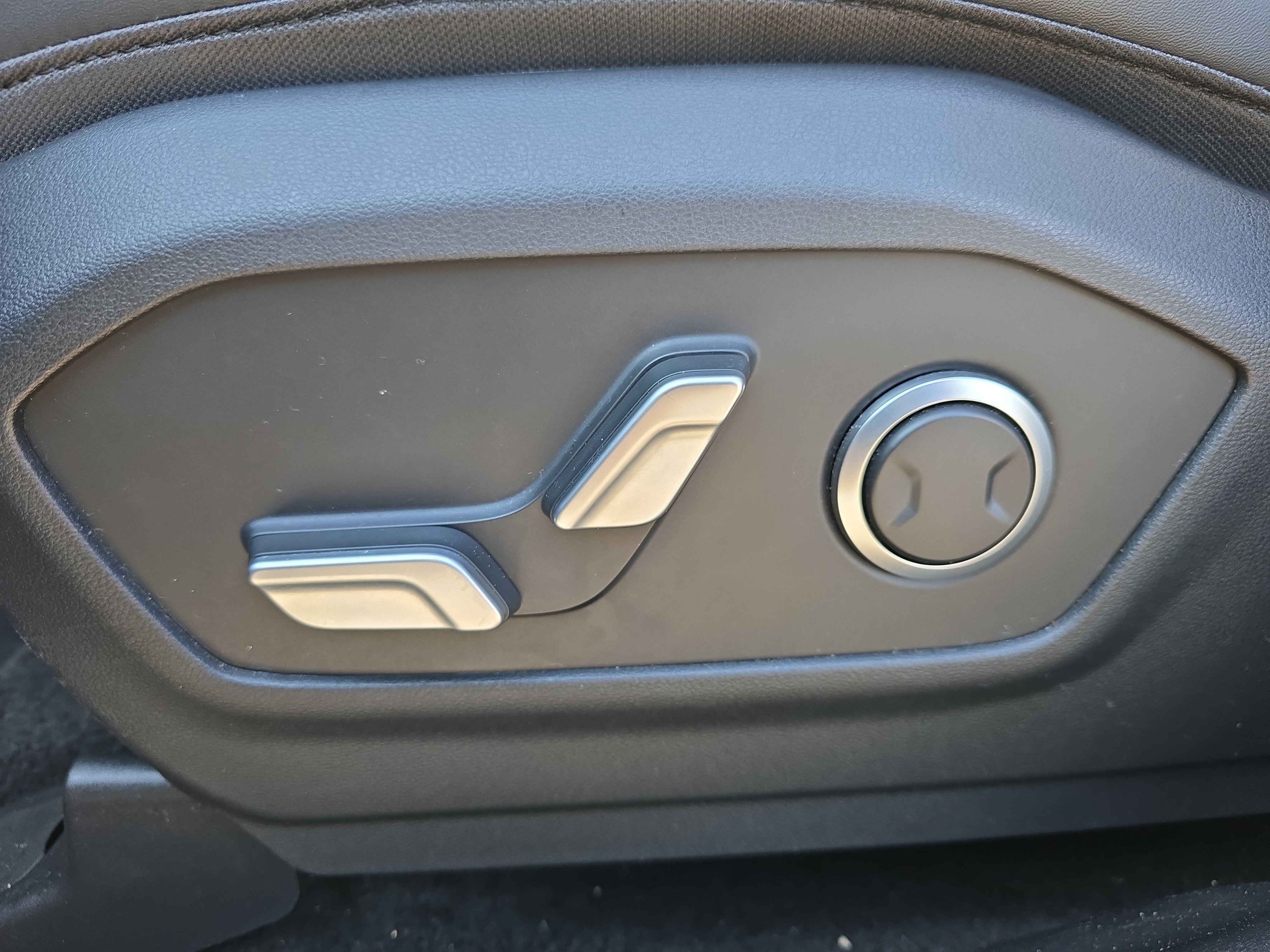 Used 2026 Hyundai Santa Fe SEL AWD/4WD image 20