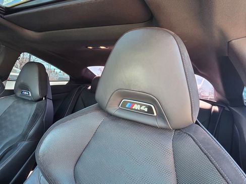 Used 2021 BMW M4 Competition w/ M Carbon Exterior Package RWD image 17