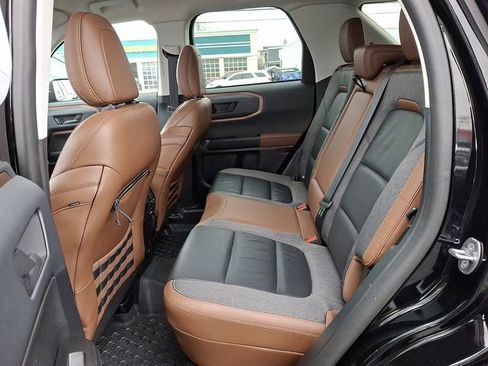 Used 2021 Ford Bronco Sport Outer Banks image 10