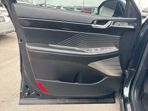 Used 2024 Hyundai Palisade Calligraphy image 9