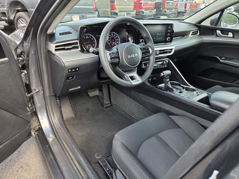 Used 2022 Kia K5 LXS FWD image 11