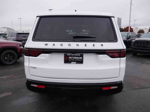 New 2025 Jeep Wagoneer L Series II w/ Convenience Group I image 20