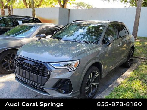 Used 2023 Audi Q3 2.0T Premium Plus w/ Premium Plus Package AWD/4WD image 16