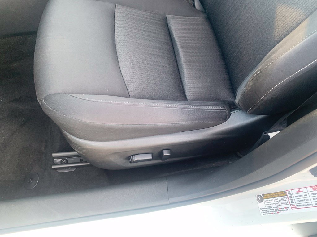 Used 2025 Nissan Altima 2.5 SV FWD image 12