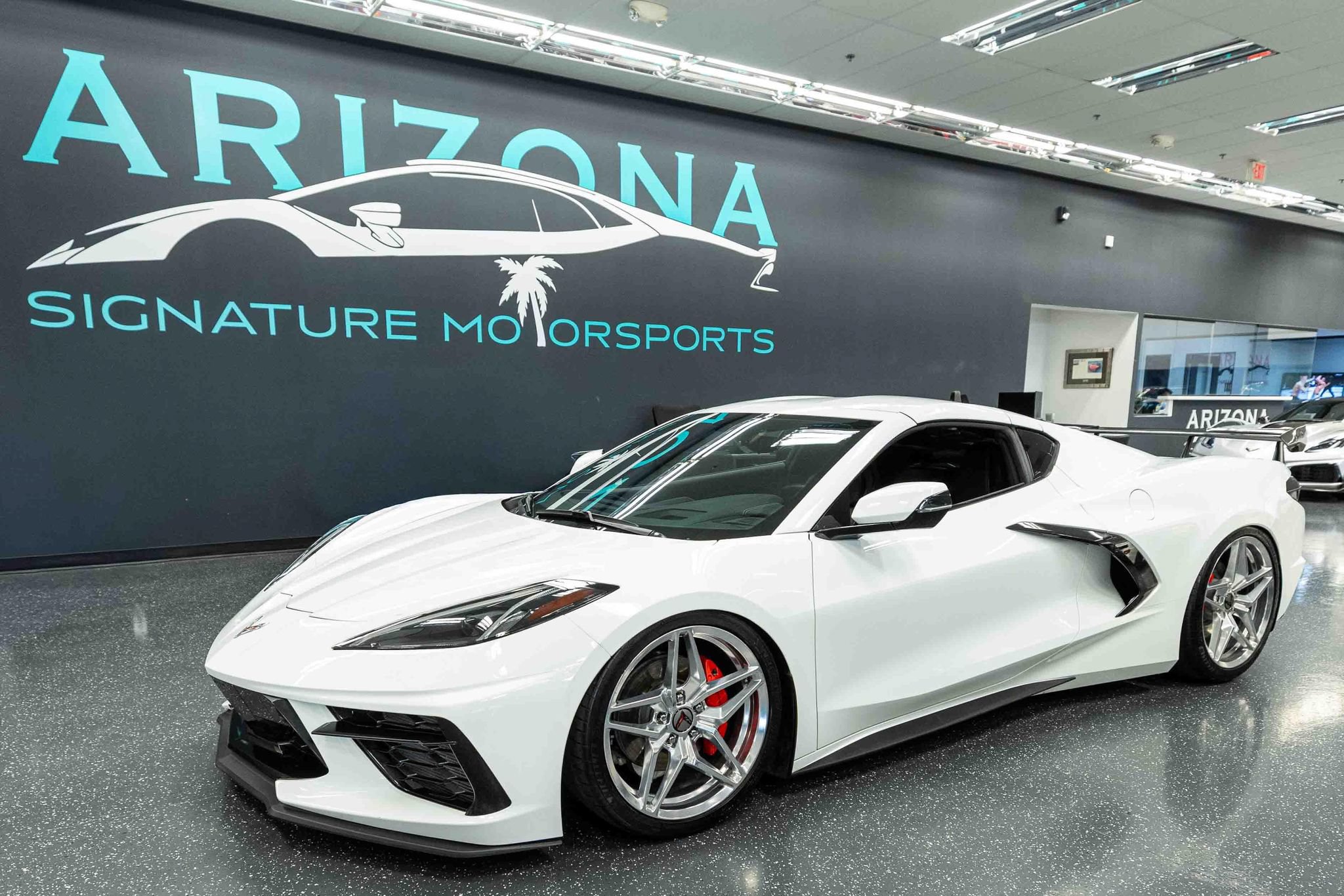 Used 2020 Chevrolet Corvette Stingray Preferred Cpe w/ 2LT Preferred Equipment Group RWD image 1