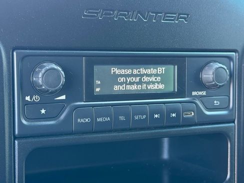 Used 2021 Mercedes-Benz Sprinter 2500 image 20