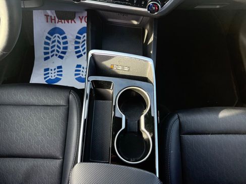 Used 2025 Chevrolet Equinox LT w/ Convenience Package II image 26