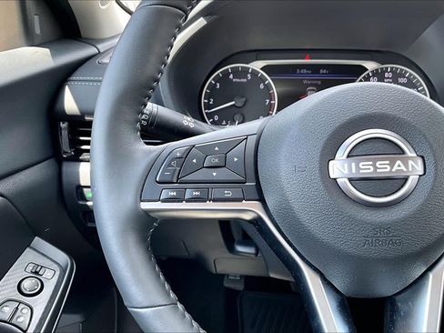 Certified 2025 Nissan Sentra SV w/ All-Weather Package FWD image 19