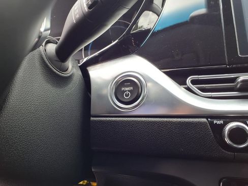 Certified 2022 Kia Niro EX FWD image 19