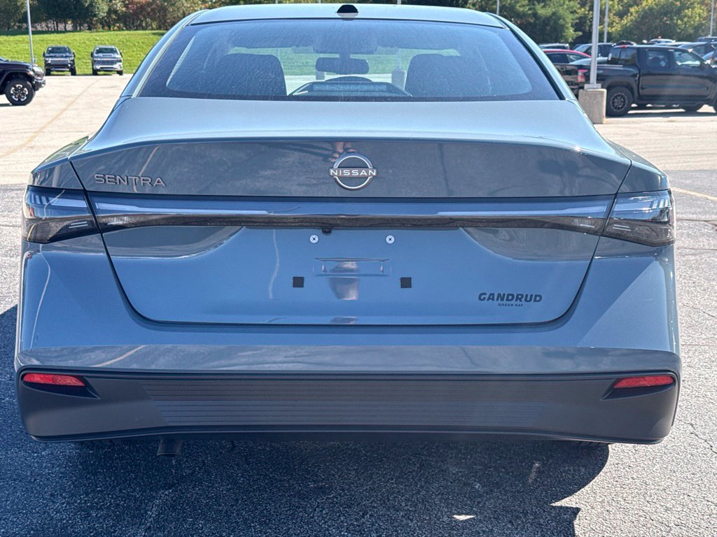 New 2027 Nissan Sentra SV FWD image 3