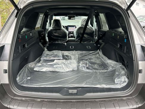New 2026 Subaru Outback Limited AWD/4WD image 9
