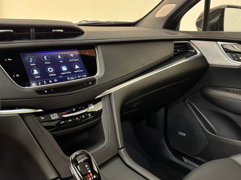 New 2025 Cadillac XT5 Premium Luxury image 27