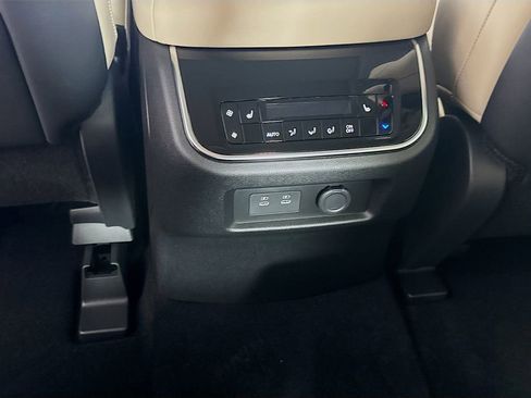 Used 2026 INFINITI QX80 Pure w/ Cargo Package image 32