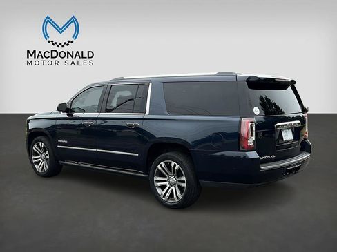 Used 2018 GMC Yukon XL Denali w/ Denali Ultimate Package AWD/4WD image 5