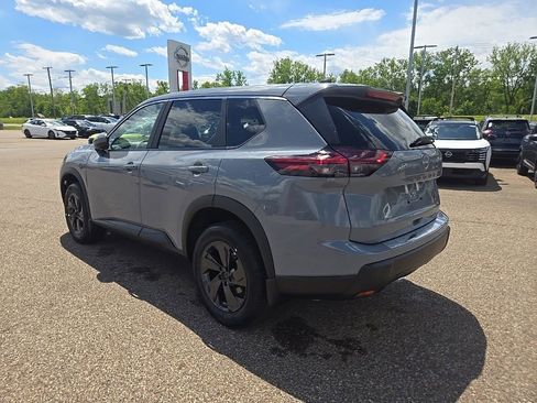 New 2026 Nissan Rogue SV w/ Cold Weather Package AWD/4WD image 6