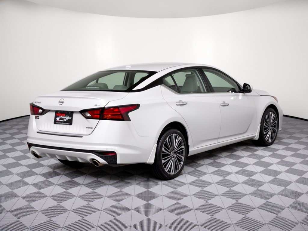 Used 2023 Nissan Altima 2.5 SL AWD/4WD image 9