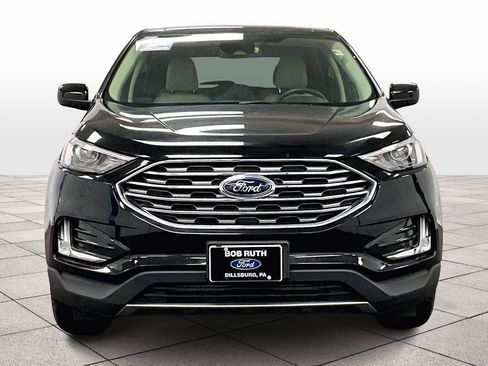 Certified 2022 Ford Edge SEL w/ Convenience Package image 3
