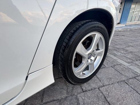 Used 2012 Volvo S60 T5 image 47