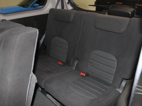 Used 2005 Nissan Pathfinder SE image 25