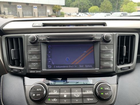 Used 2013 Toyota RAV4 XLE FWD image 24