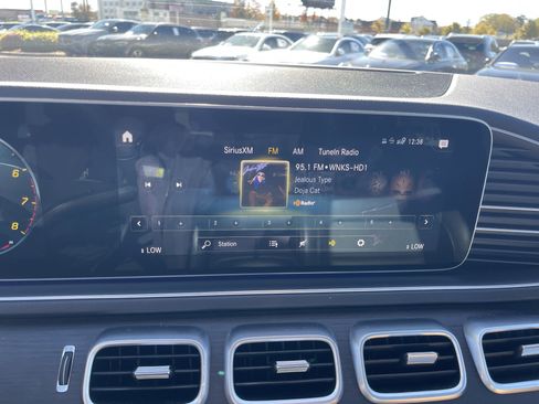 Certified 2021 Mercedes-Benz GLE 350 4MATIC image 23