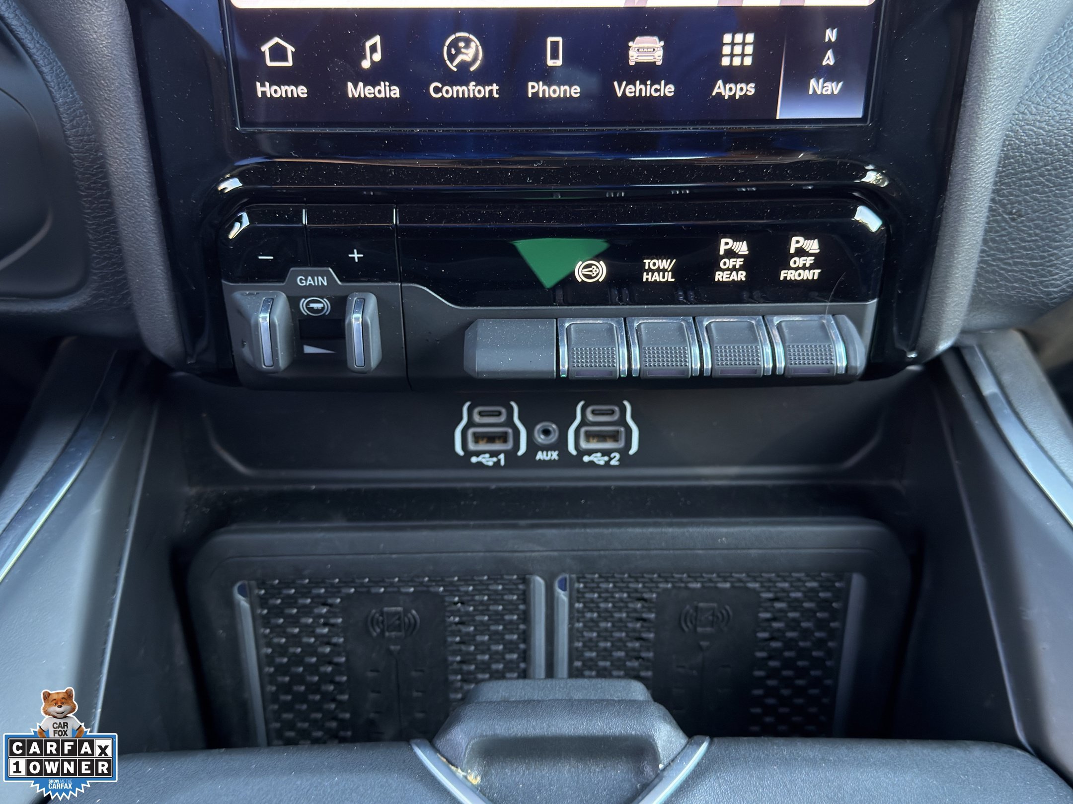 Used 2025 RAM 2500 Laramie AWD/4WD image 22