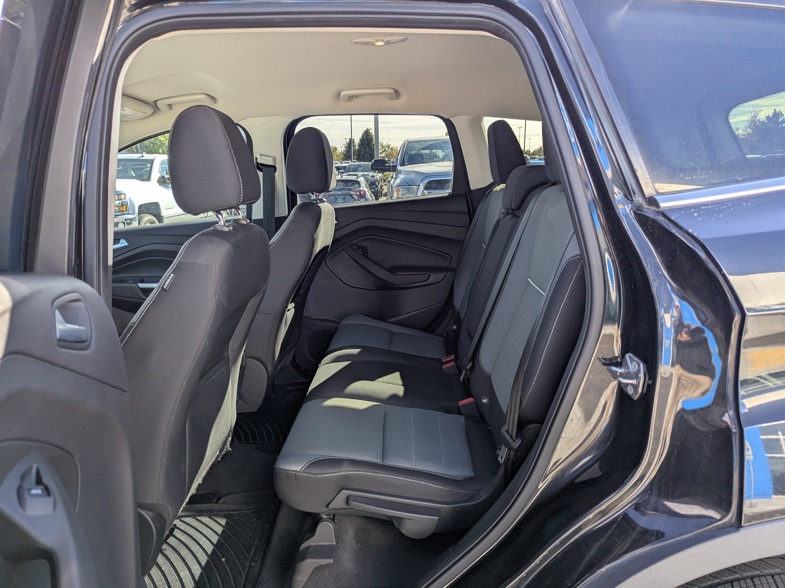 Used 2015 Ford Escape SE AWD/4WD image 27
