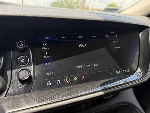Used 2023 Buick Envision Preferred w/ Sport Touring Package AWD/4WD image 20