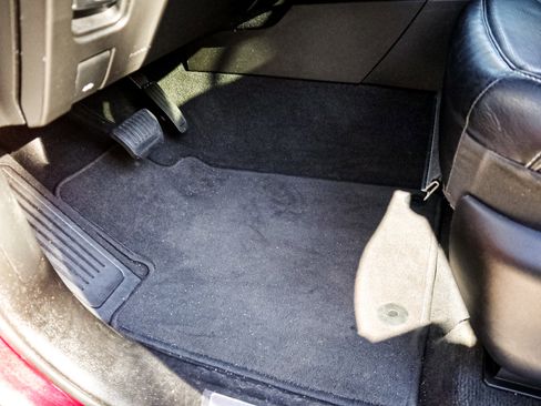 Used 2022 Jeep Grand Cherokee L Overland image 16