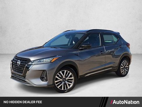 Used 2024 Nissan Kicks SR FWD image 1