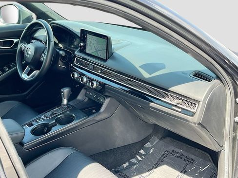 Used 2025 Honda Civic Sport Touring image 30