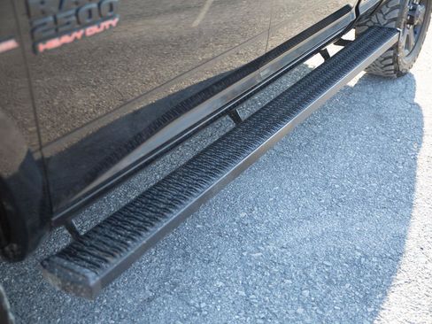 Used 2016 RAM 2500 Laramie image 12