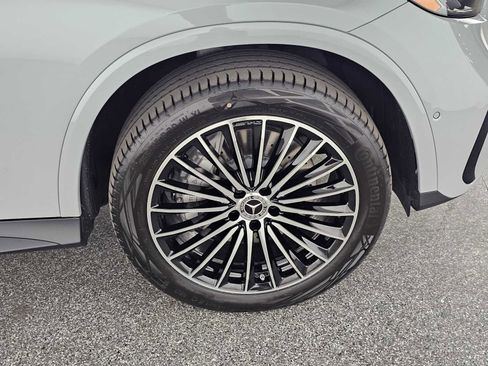 New 2026 Mercedes-Benz GLC 350e 4MATIC image 9