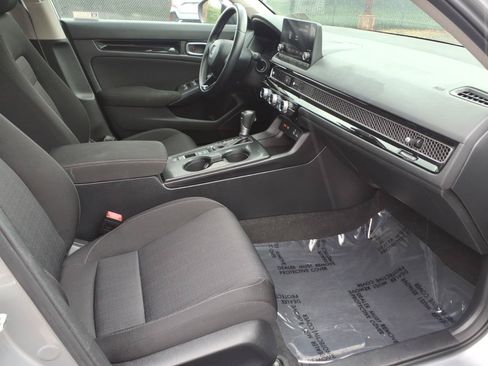 Used 2023 Honda Civic EX image 27