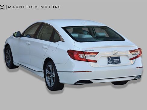 Used 2018 Honda Accord EX image 7
