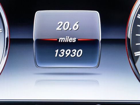 Used 2017 Mercedes-Benz S 63 AMG 4MATIC Cabriolet image 10